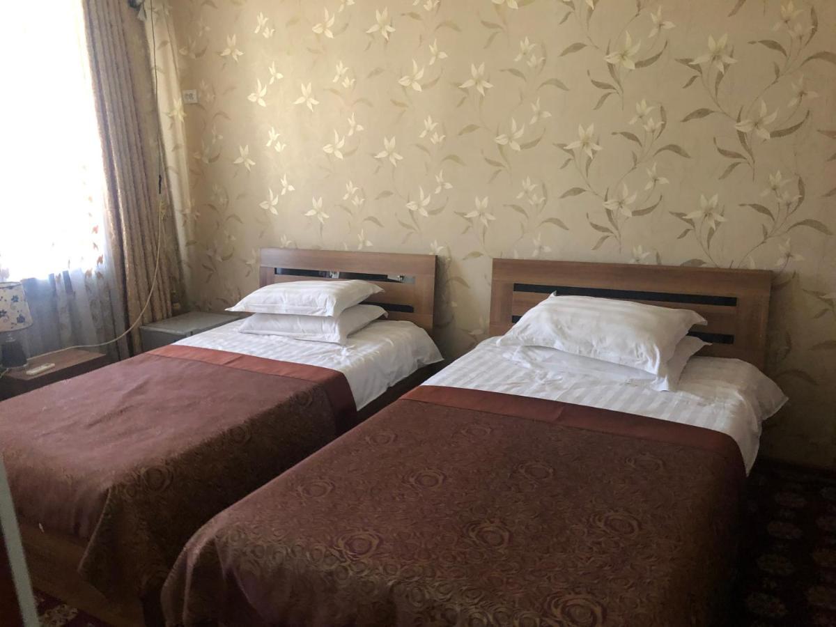 Hello Dushanbe Guest House Exterior foto