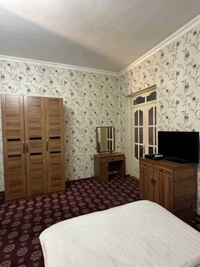 Hello Dushanbe Guest House Exterior foto